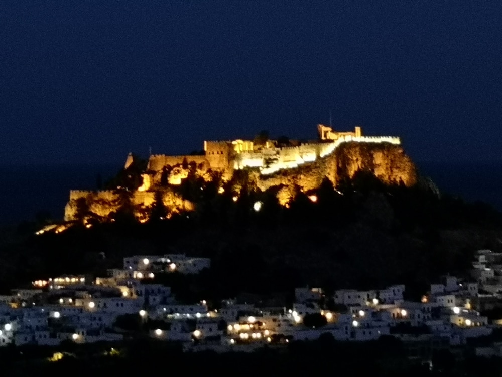 HOTEL LINDOS DIAMOND EXCLUSIVE VILLA 2/37