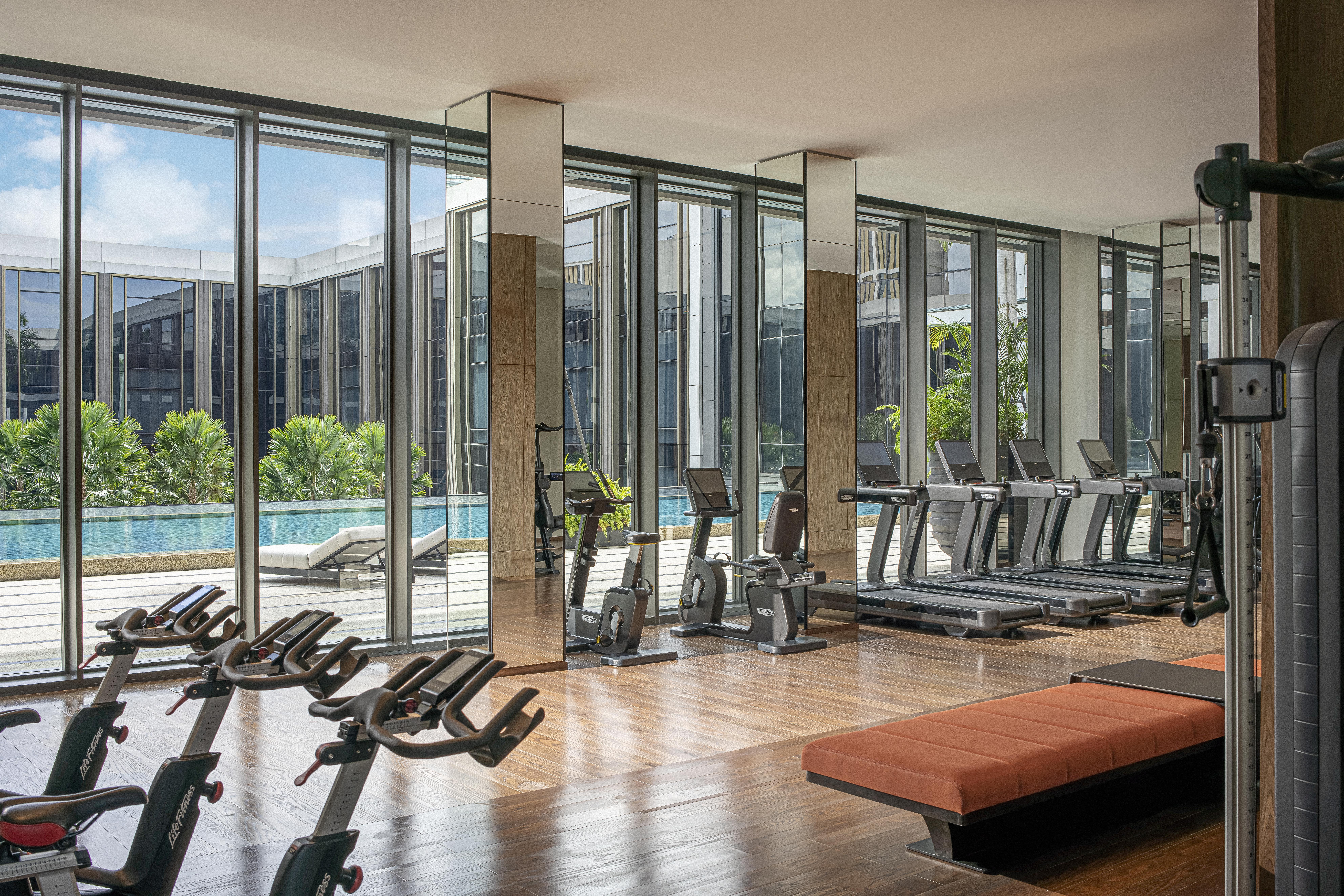 Four Seasons Hotel Bangkok at Chao Phraya River 12/35