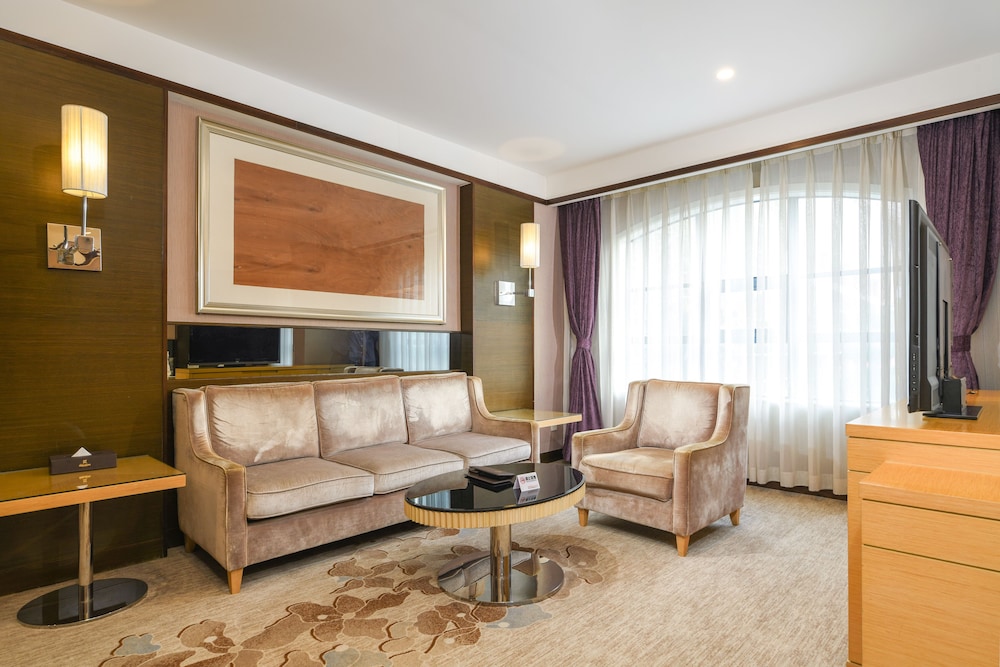Honlux Apartment 33/50