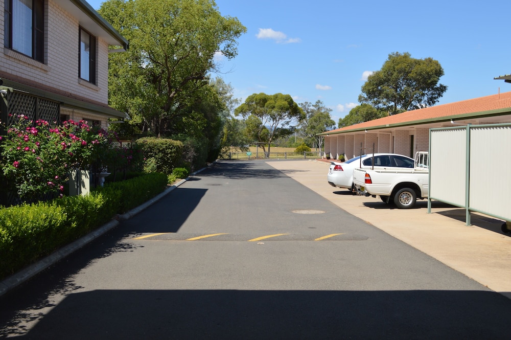 Tamworth Motor Inn 1/47