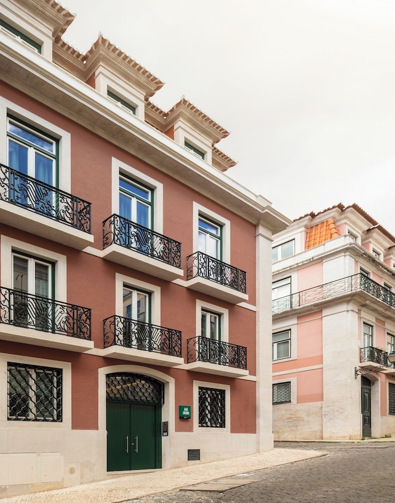 Lisbon Serviced Apartments - Chiado Emenda 5/70