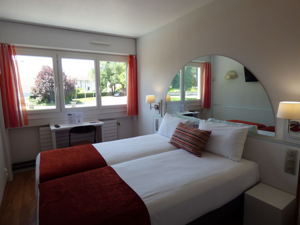 Escatel Hotel 26/60