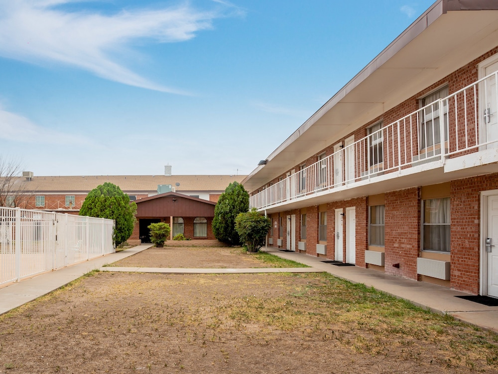 Baymont by Wyndham Deming 22/32