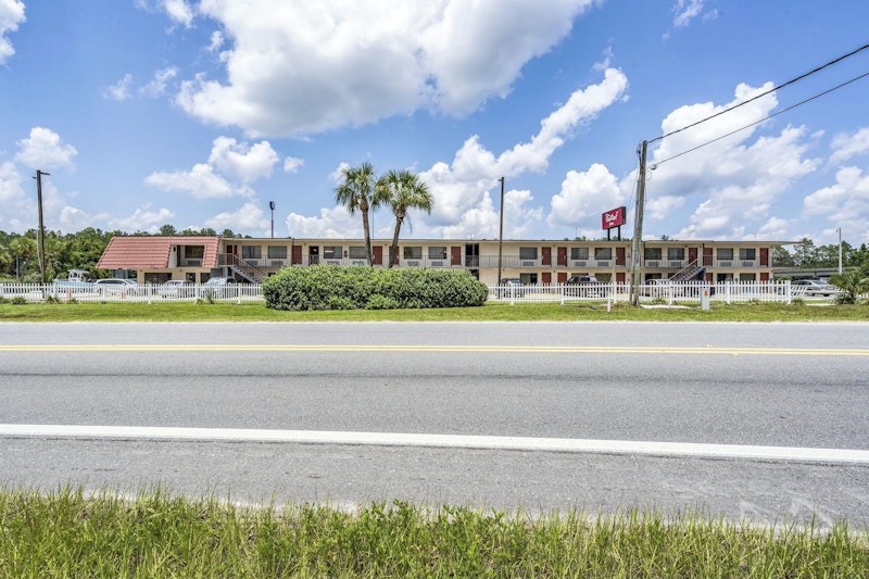 Red Roof Inn Macclenny 28/34