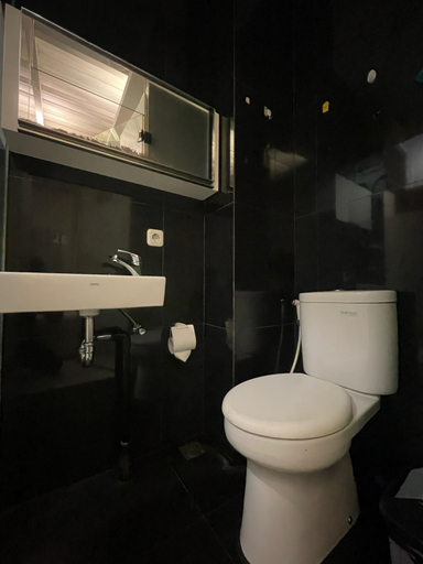 Reddoorz, Single، Reddoorz Plus Near Parahyangan University 2/3