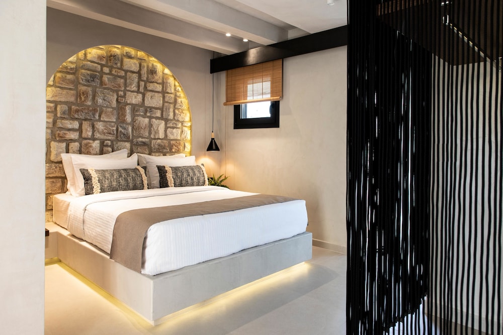 Almiros Sand Apartments 4/50