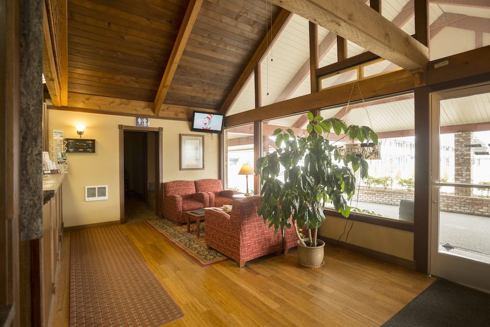 Forks Motel 33/50