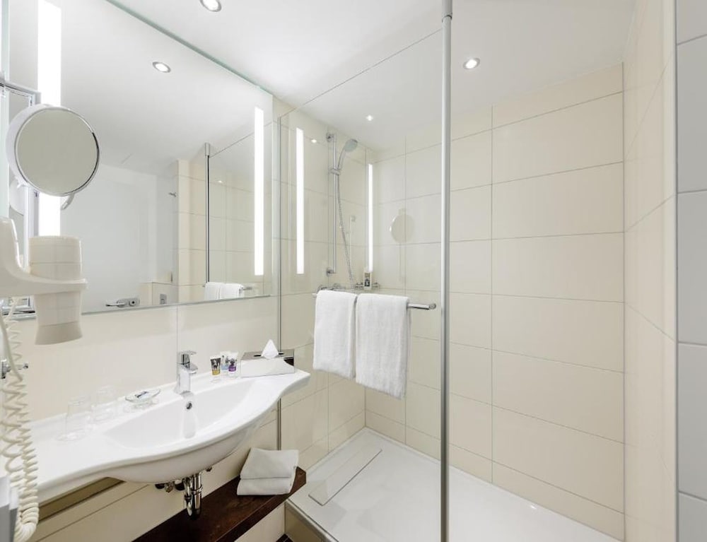 Mercure Hotel Berlin City West 78/78