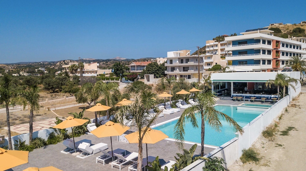Mazoren Art Hotel 52/60