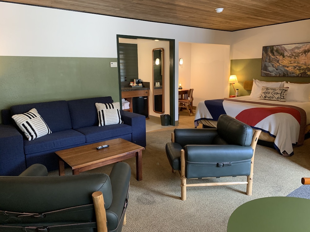 Station House Inn South Lake Tahoe 44/71