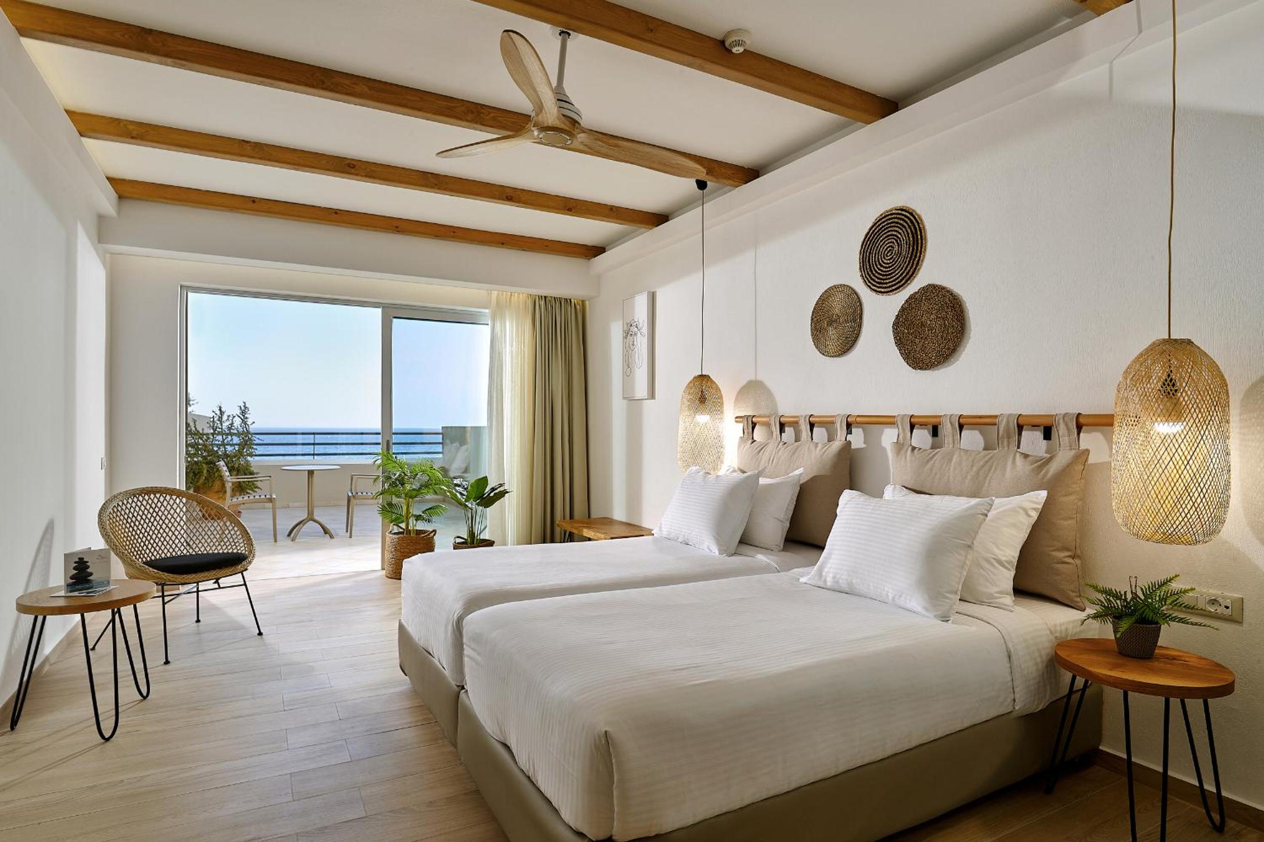 DOUBLE ROOM SUPERIOR SEA VIEW