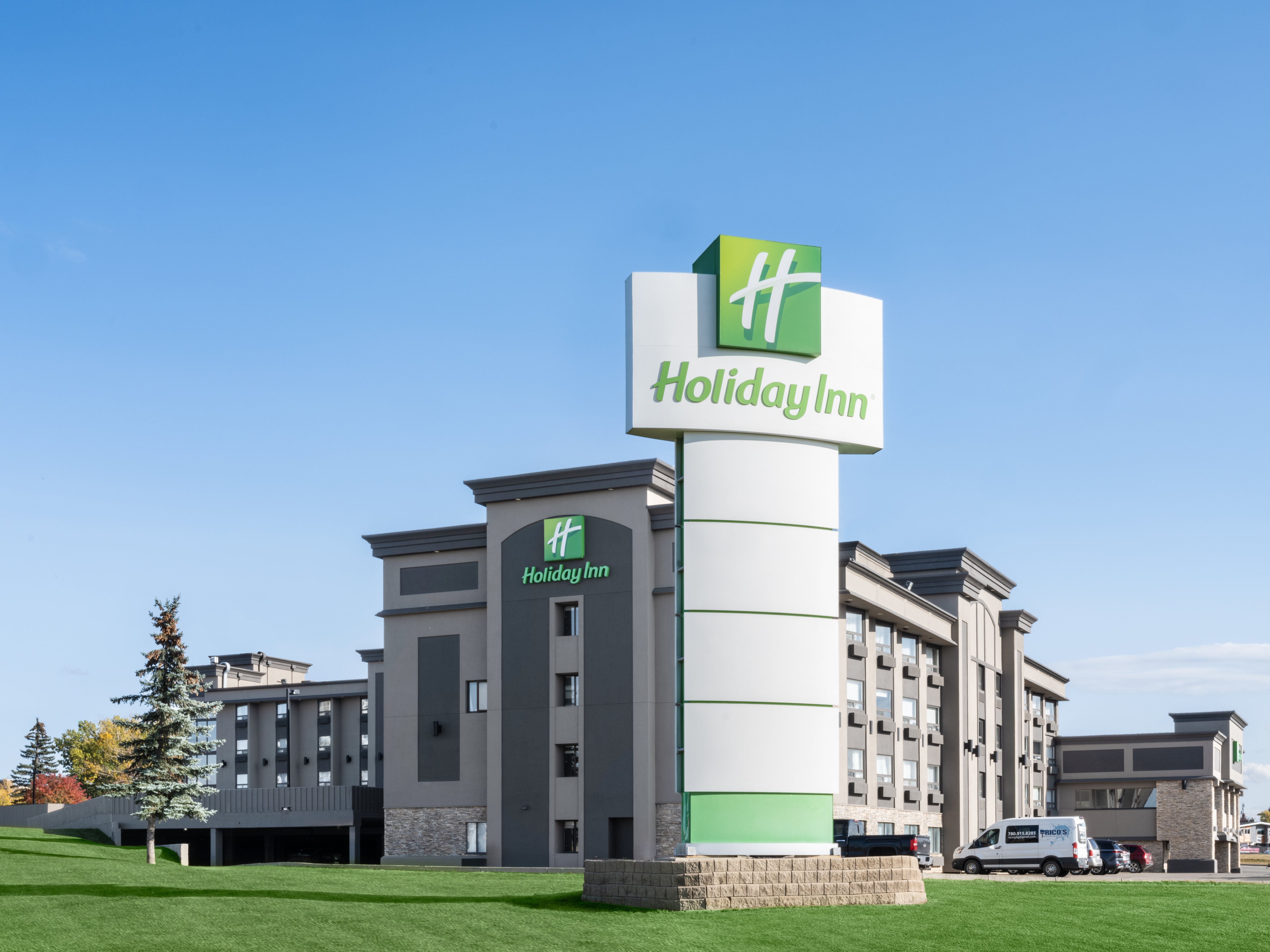 Holiday Inn Calgary- Airport 3/65