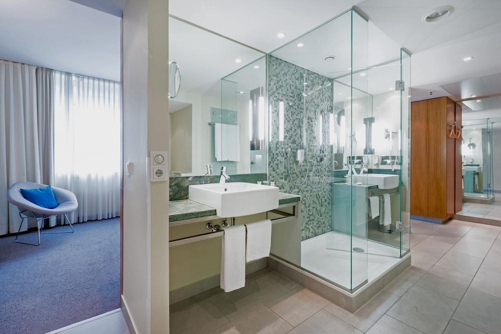 Lindner Hotel Berlin Ku'damm, part of JdV by Hyatt 31/67