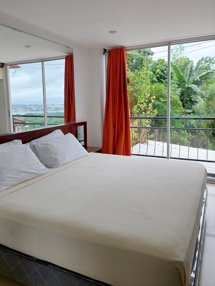 1 BEDROOM, DELUXE, SUITE, SEA VIEW, KITCHENETTE
