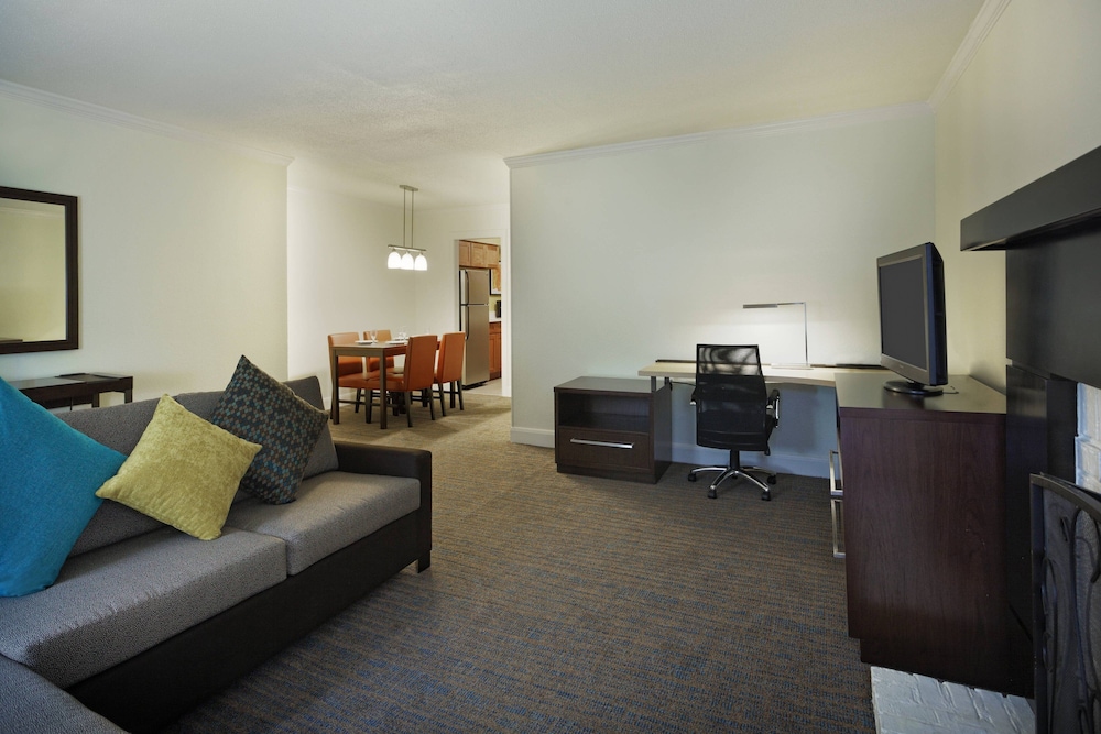 Residence Inn Houston Galleria 29/46
