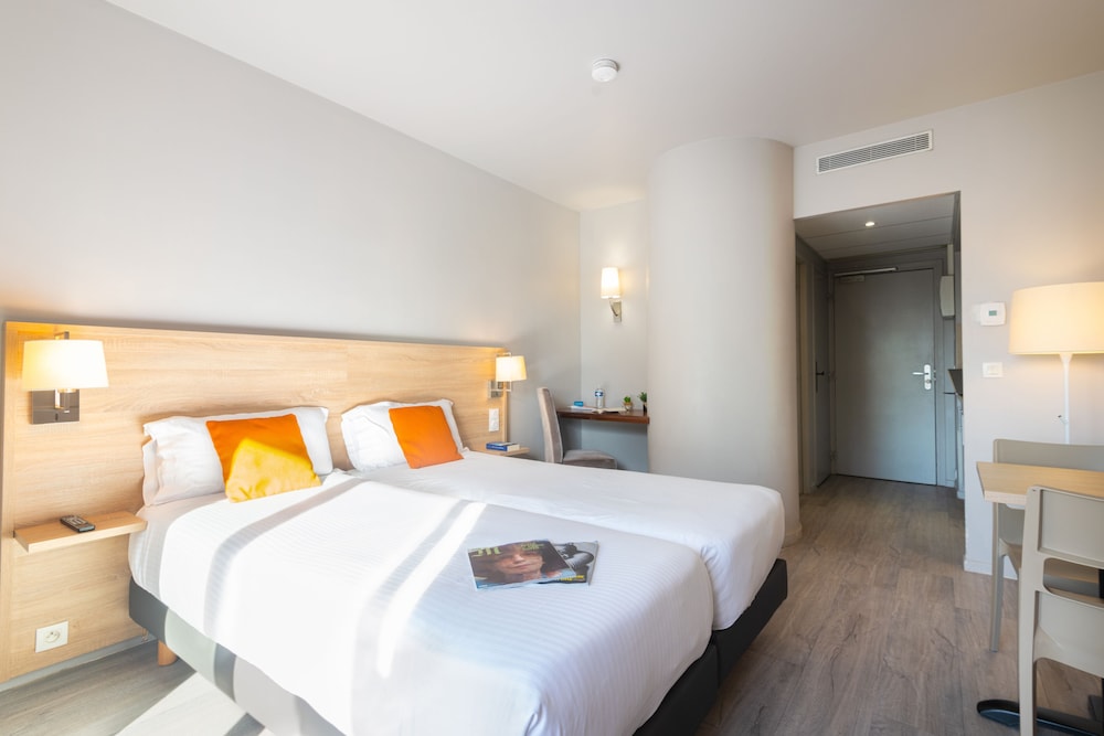 Zenitude Hotel-Residences Le Cannet 11/50