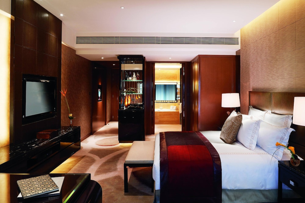 The Ritz Carlton Hong Kong 19/35