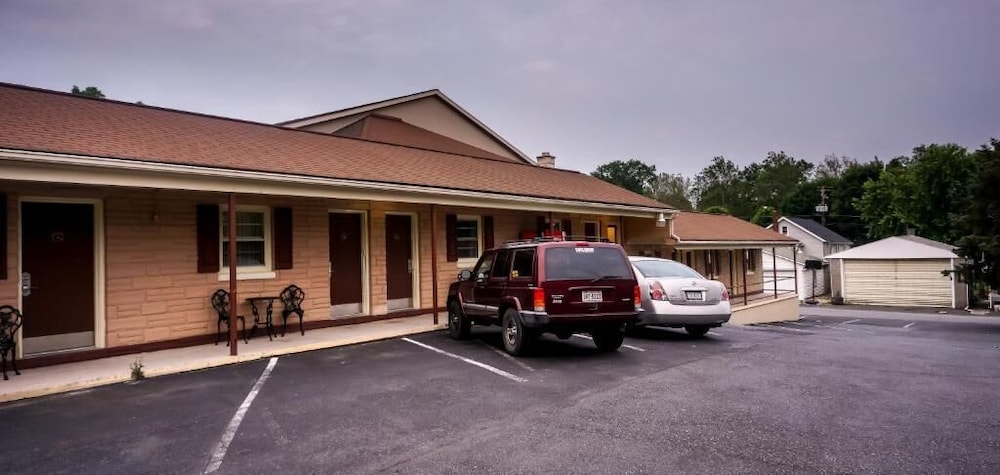 Cocoa Country Inn At Hershey 10/56