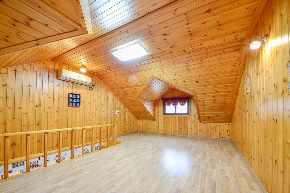 Geoje Gaonara Pension 24/50