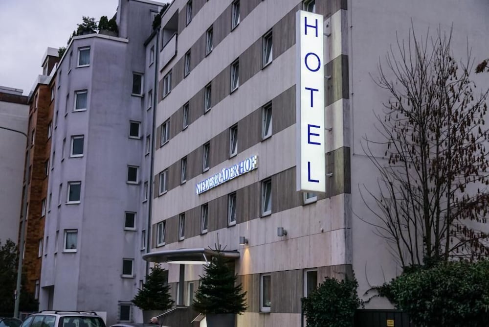 Hotel Niederraeder Hof 4/41