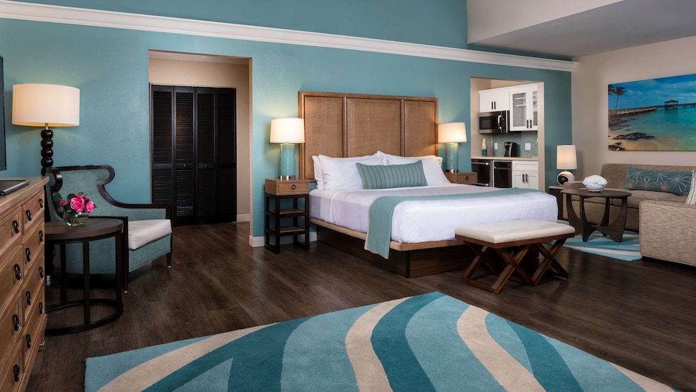 Opal Key Resort & Marina 10/28