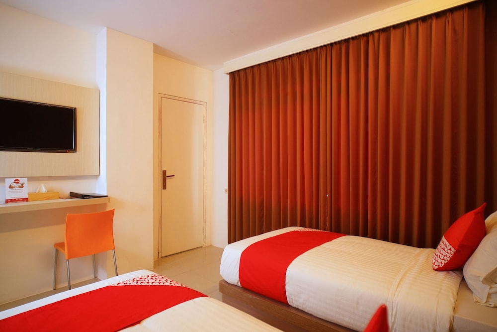 Collection O 166 Hotel Princess 20/33