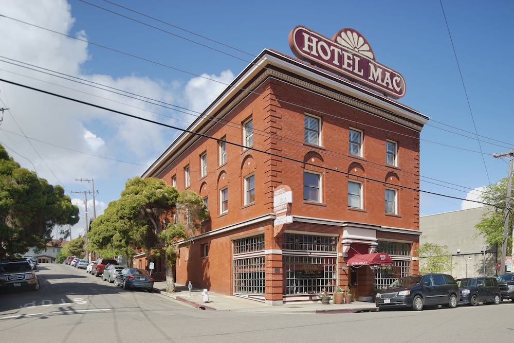 Hotel Mac 57/70