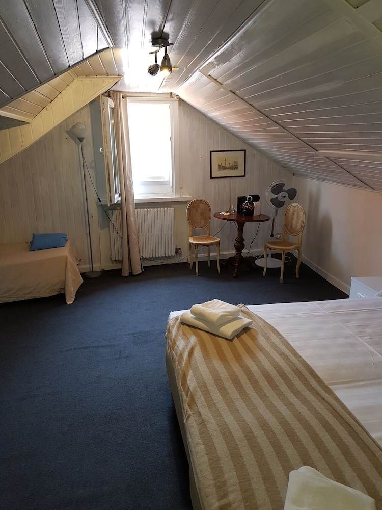 Butterfly Guest House 28/41