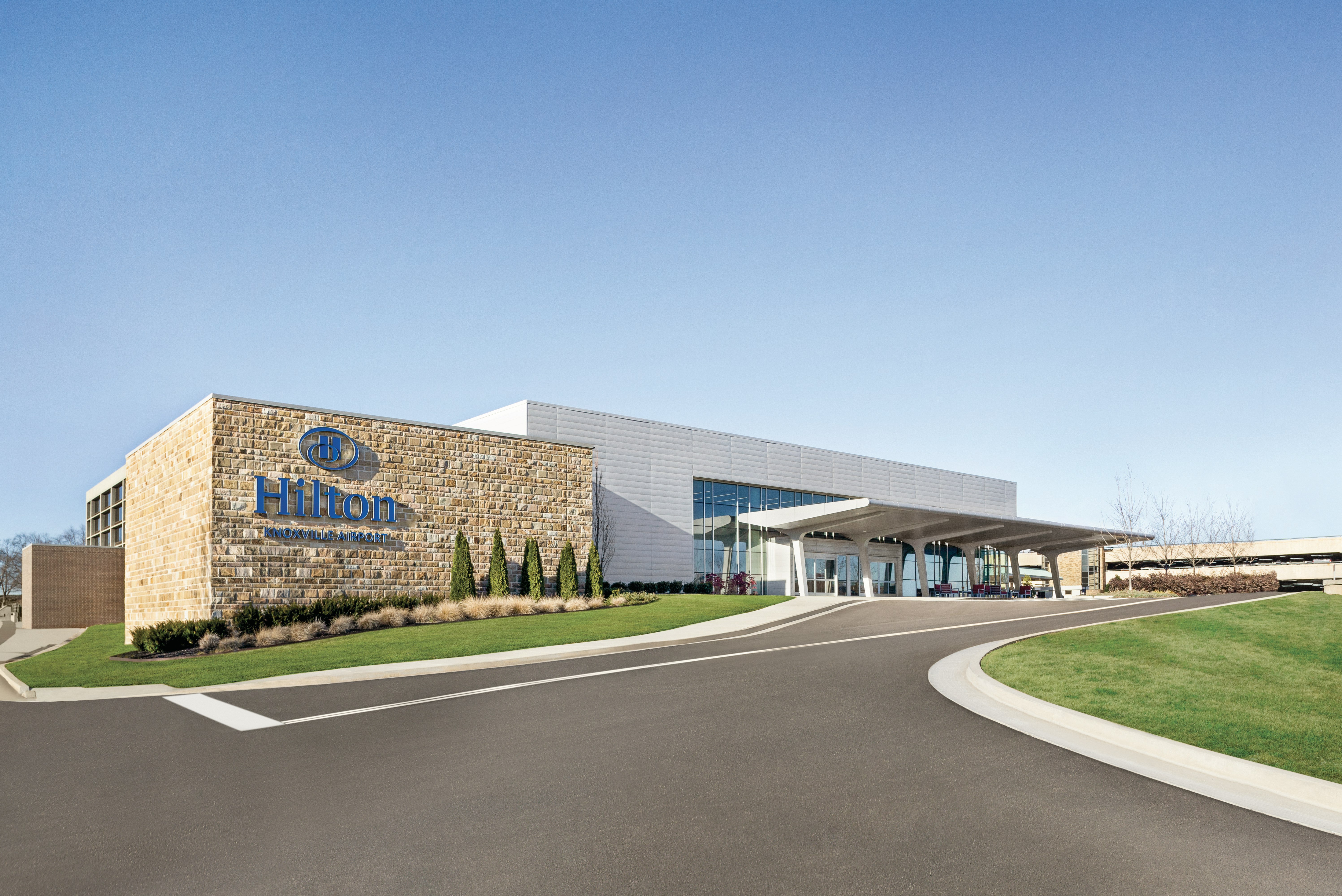Hilton Knoxville Airport 80/81