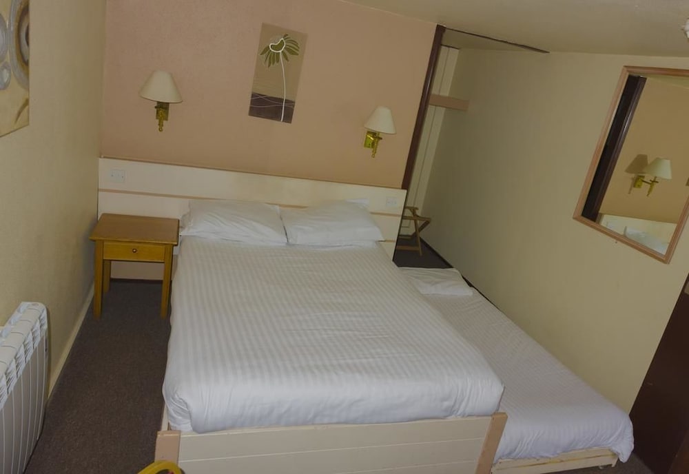 Primelodge Rotherham (ex The Restover Lodge Hotel Rotherham) 12/28