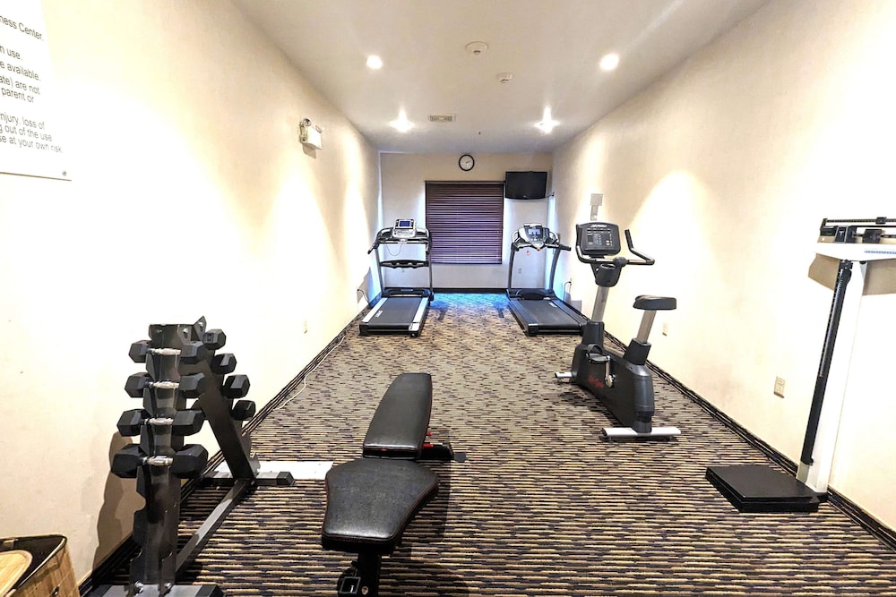 Ramada by Wyndham Prince Albert 34/52