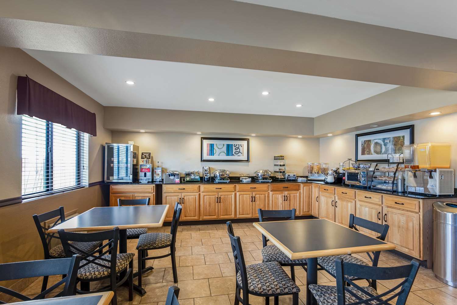 Best Western U. S. Inn 20/24