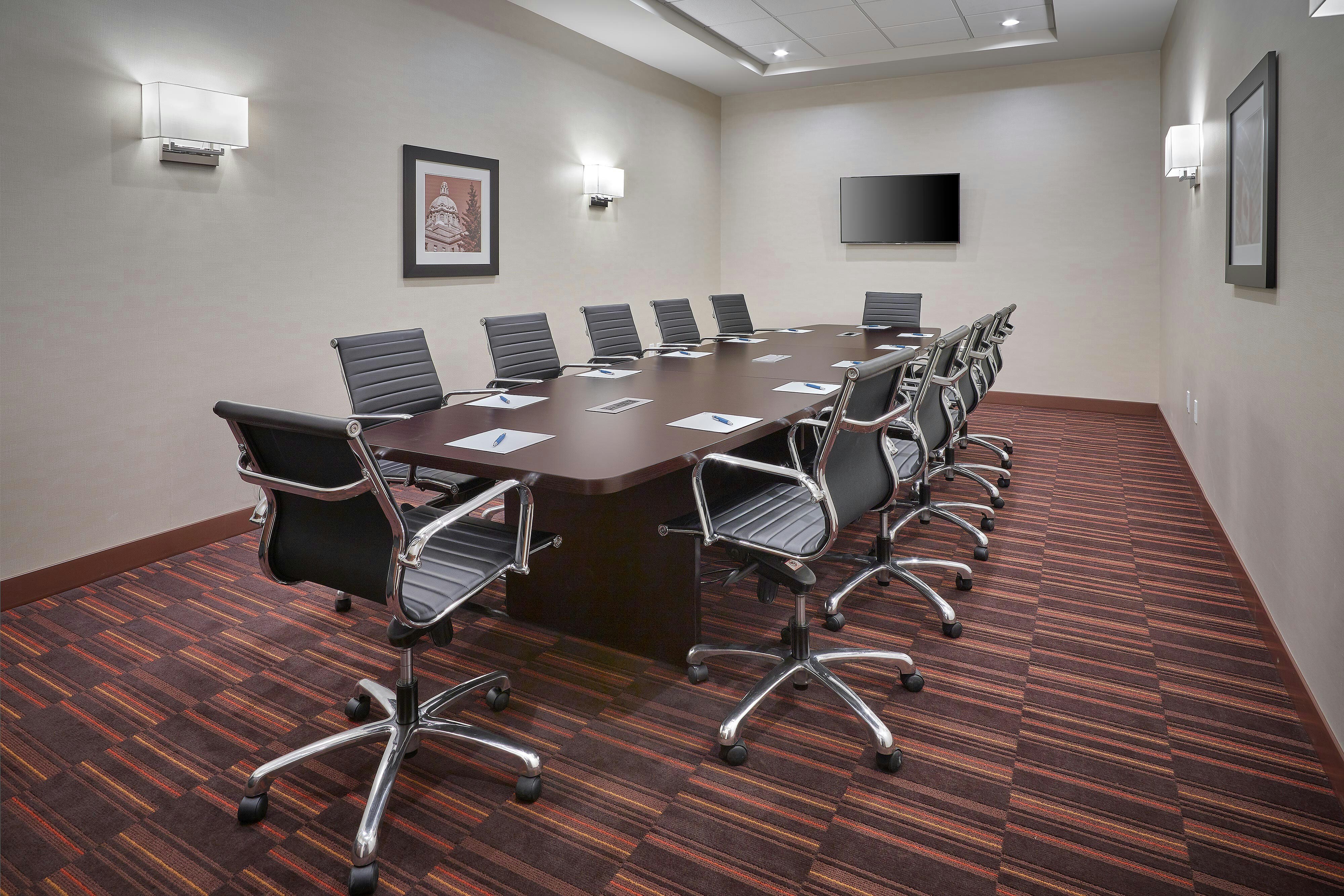 FOUR POINTS BY SHERATON SHERWOOD PARK 25/28
