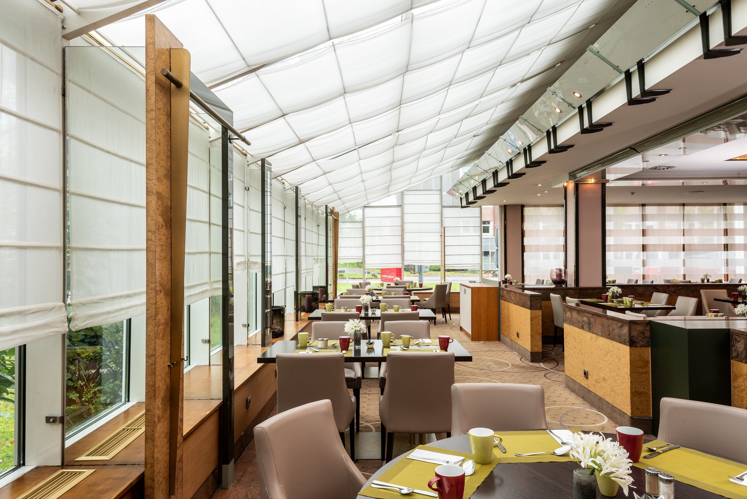 LEONARDO HOTEL KOLN BONN AIRPORT 37/57
