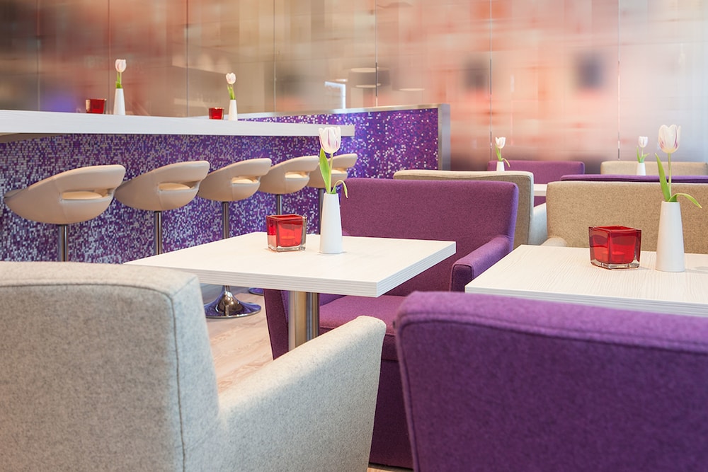 Intercityhotel Hamburg Dammtor 45/59