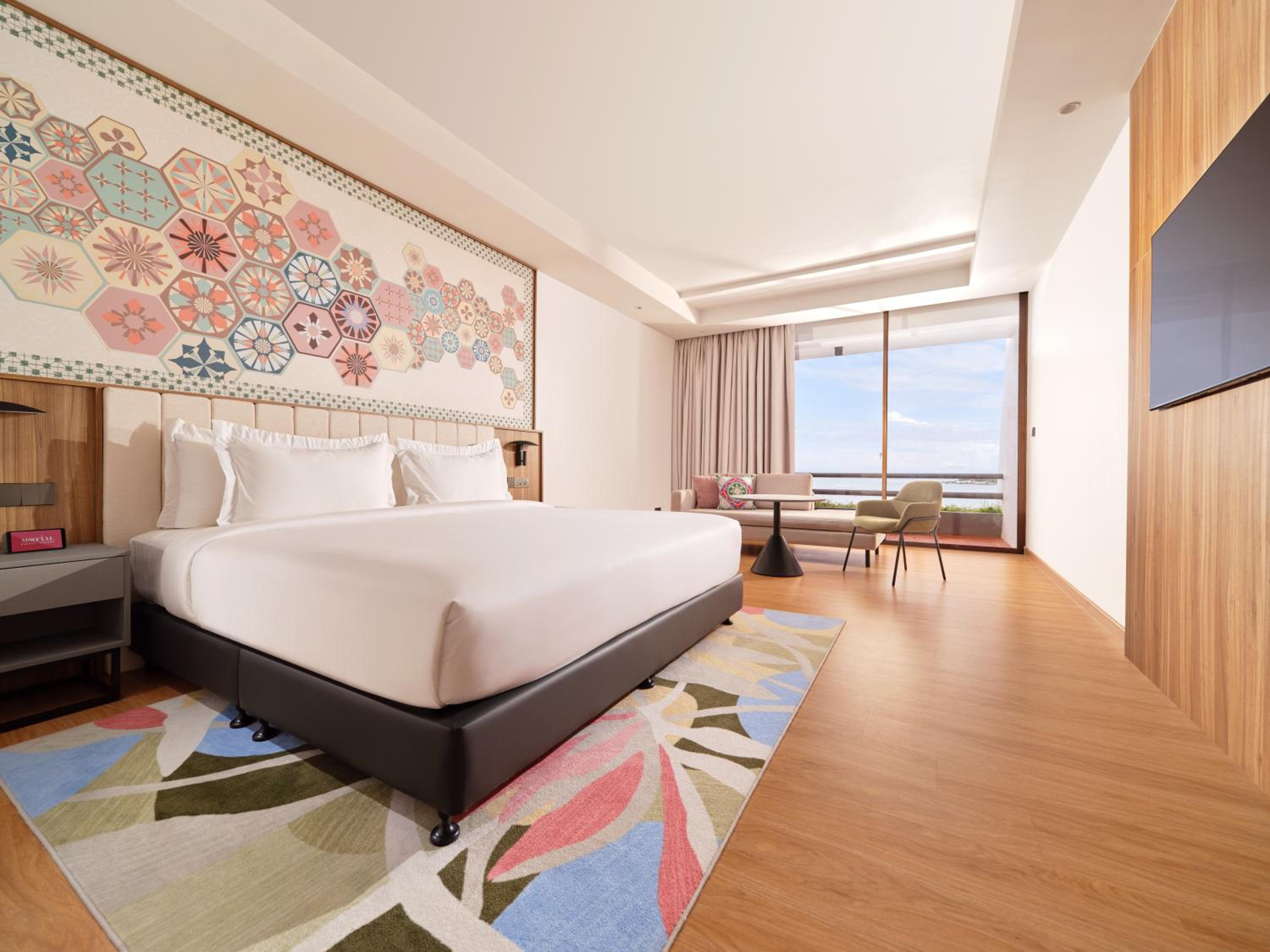 ROOM, KING BED, TERRACE