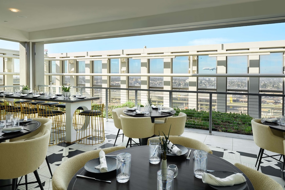 Hyatt Place LAX Century Blvd 25/43