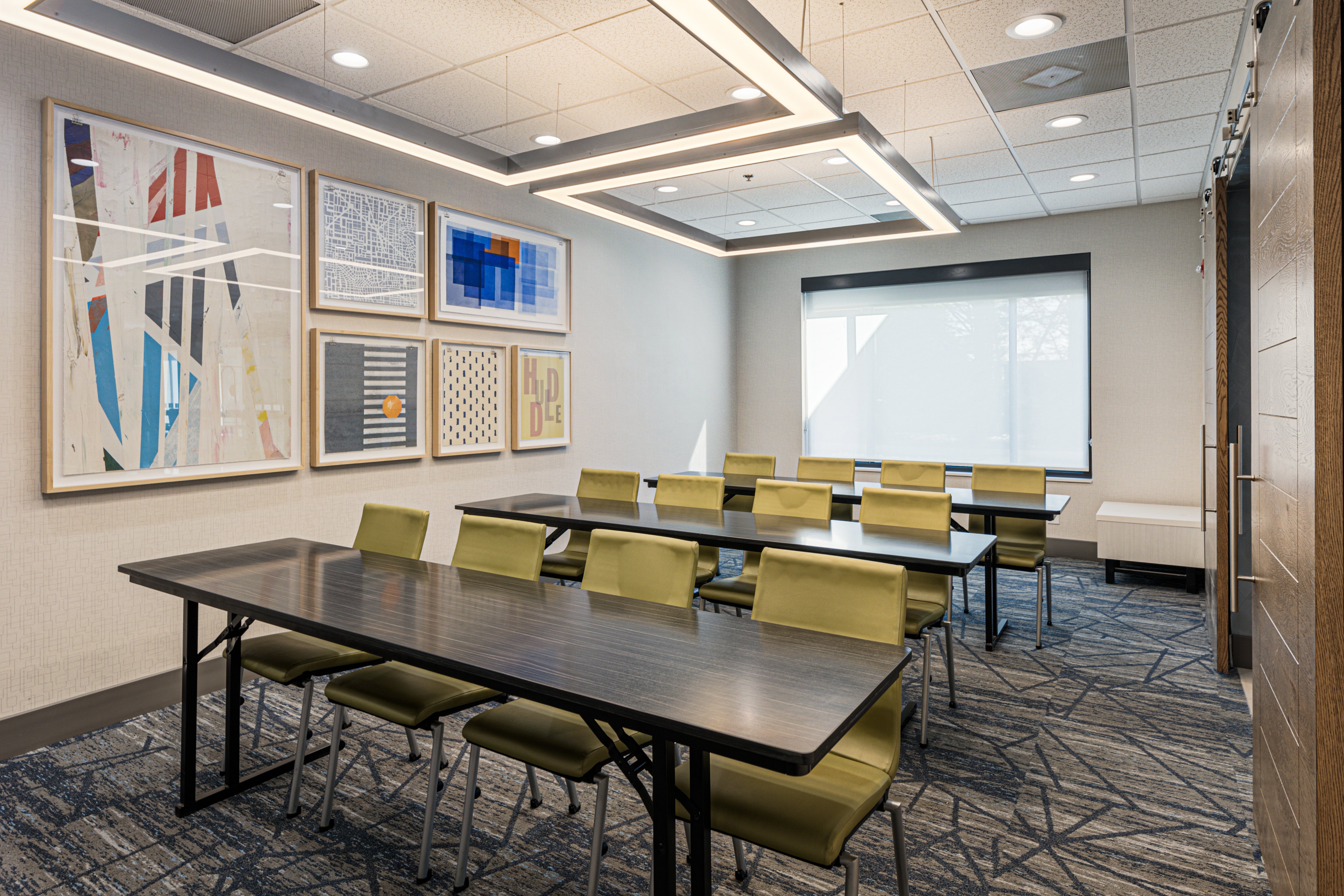Holiday Inn Express Suites Buford Ne Lake Lanier Area 64/75