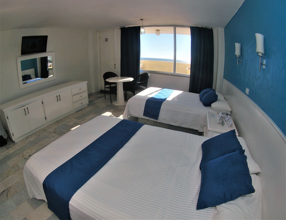 HOTEL HACIENDA MAZATLAN 22/64