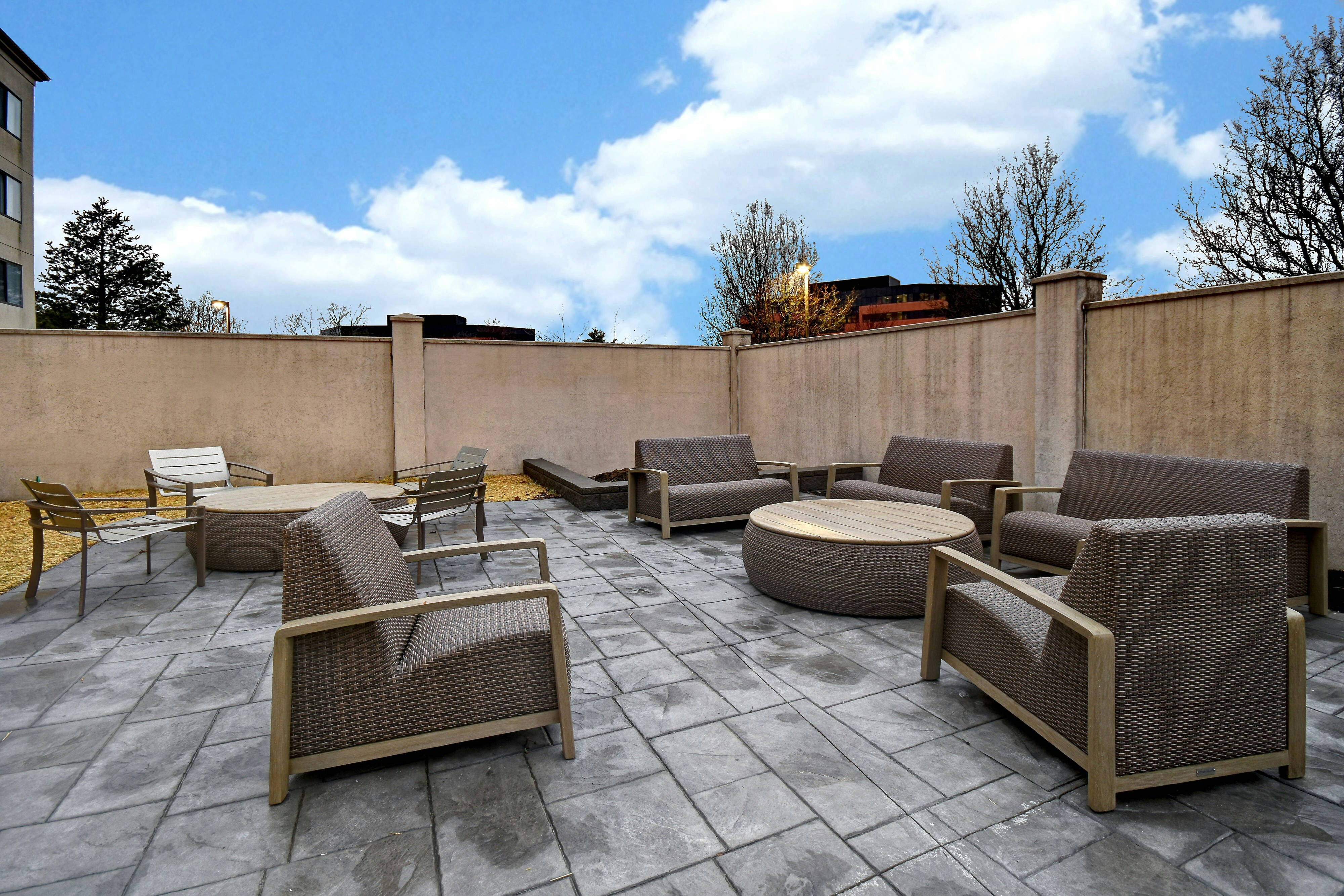 Courtyard by Marriott Cincinnati Airport 24/46