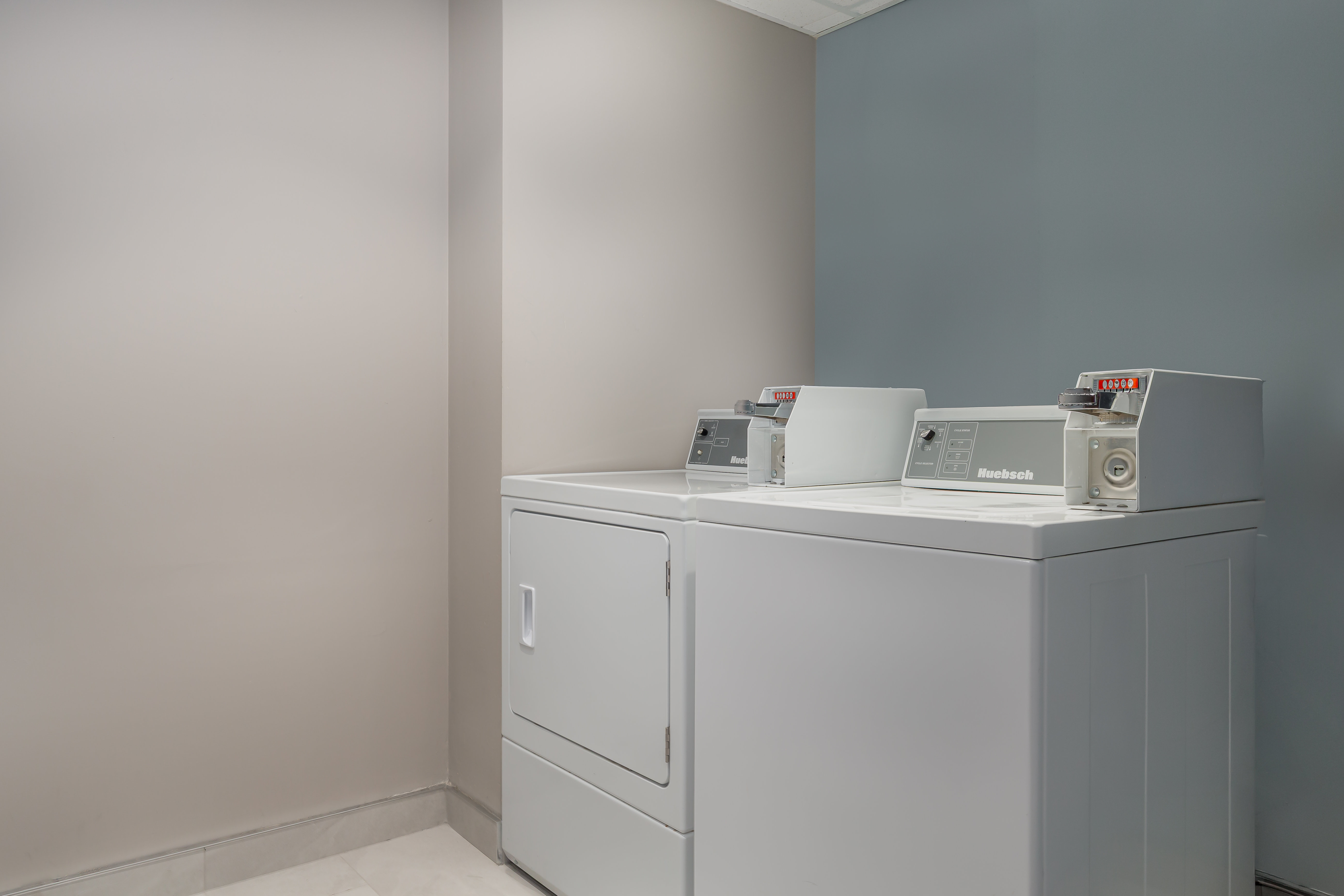 Holiday Inn Express Hotel & Suites Toronto Markham 7/50