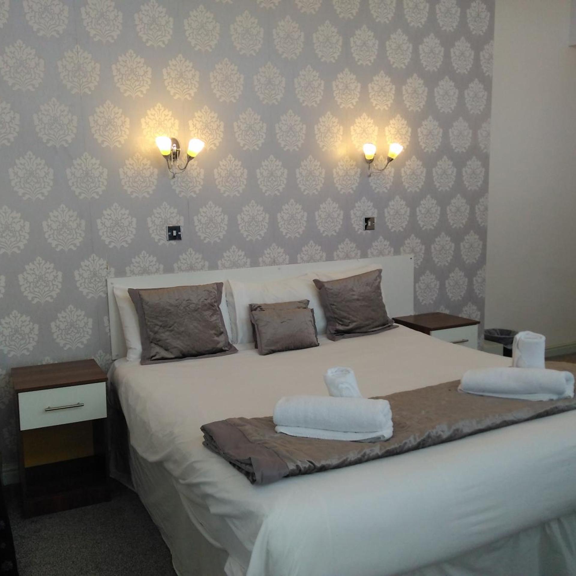 The Crown Hotel 19/37