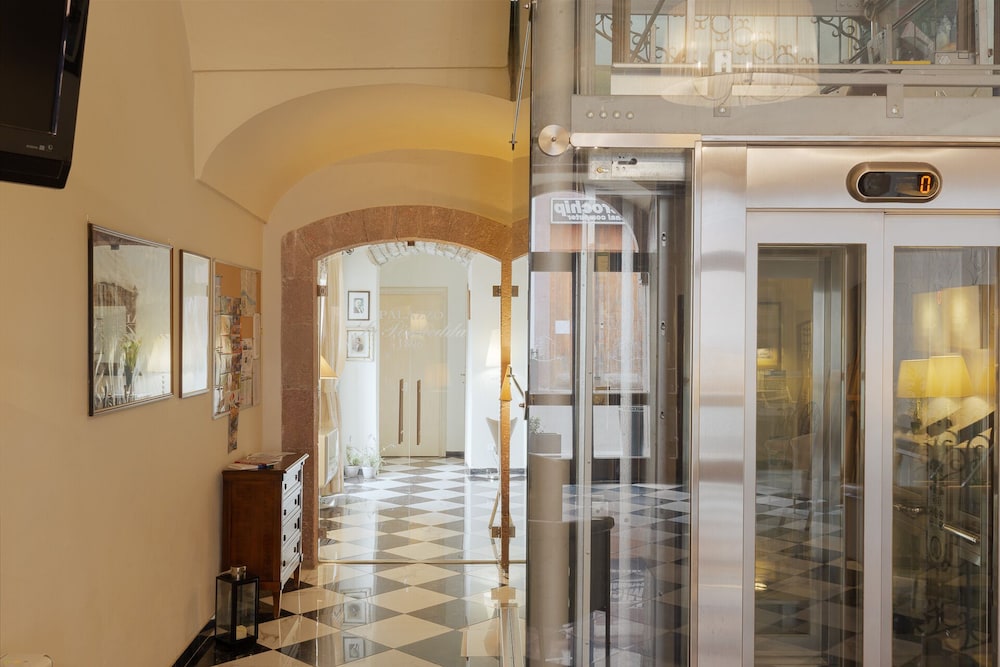 Hotel Palazzo Sa Pischedda 35/78