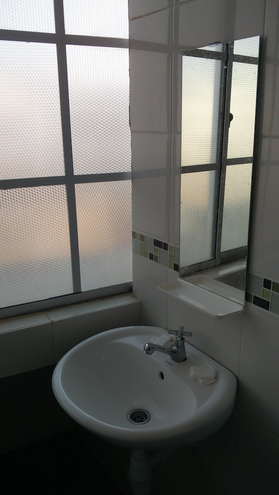 The B'hotel Kajang 39/40