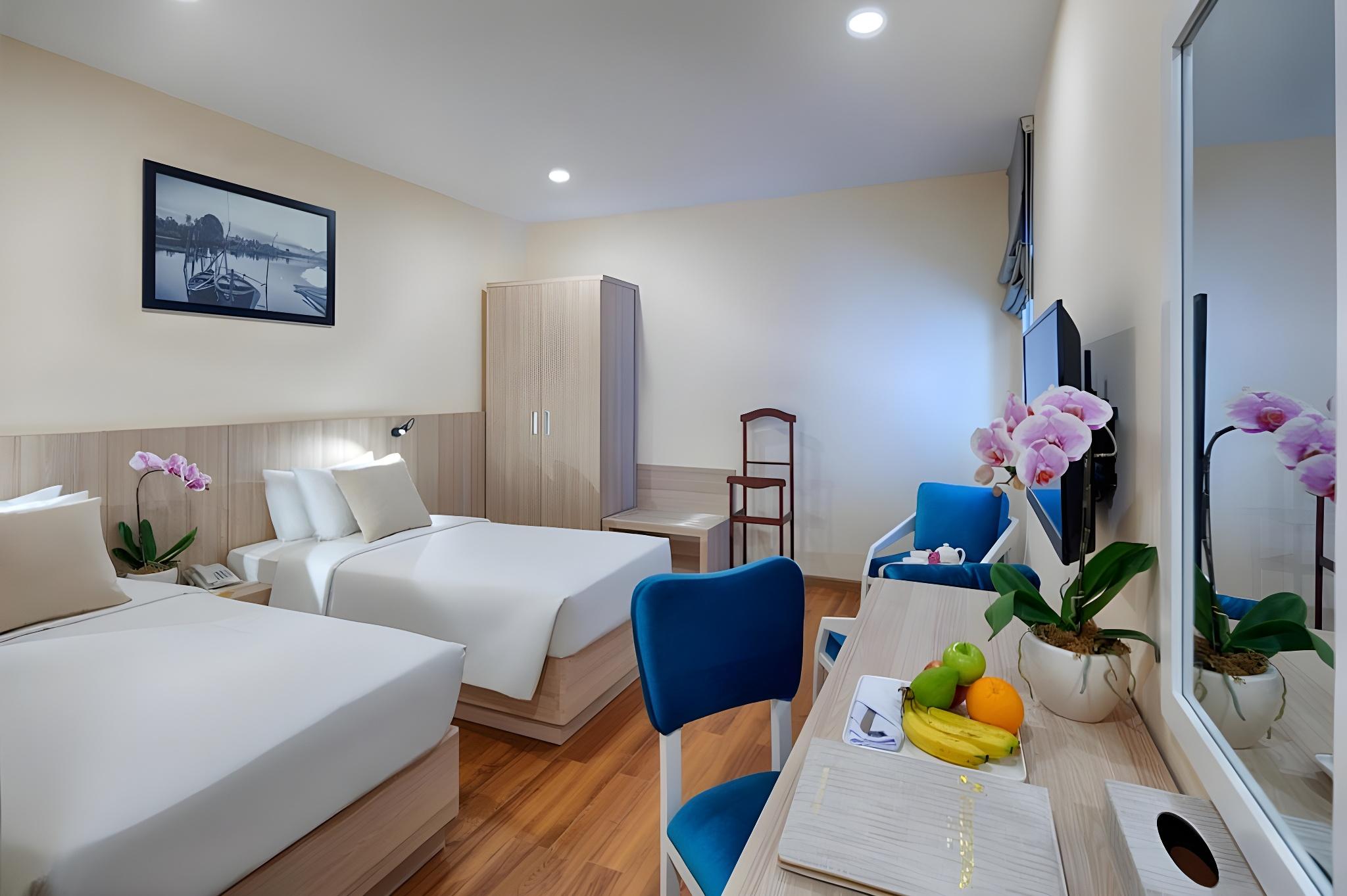 Signature, Garden, Twin Beds