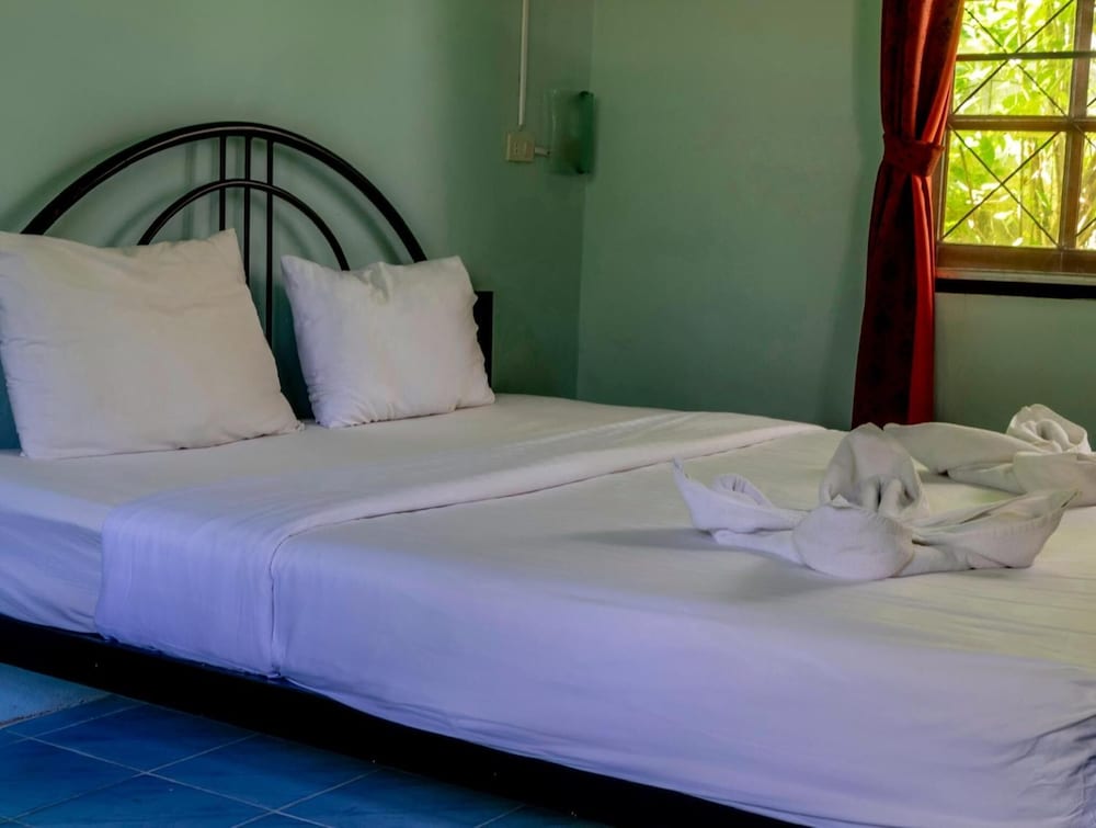 1 BEDROOM, BUNGALOW
