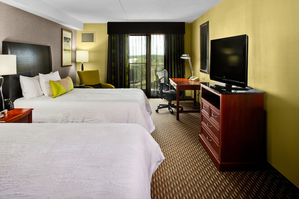 Hilton Garden Inn Raleigh-Durham Airport 14/42