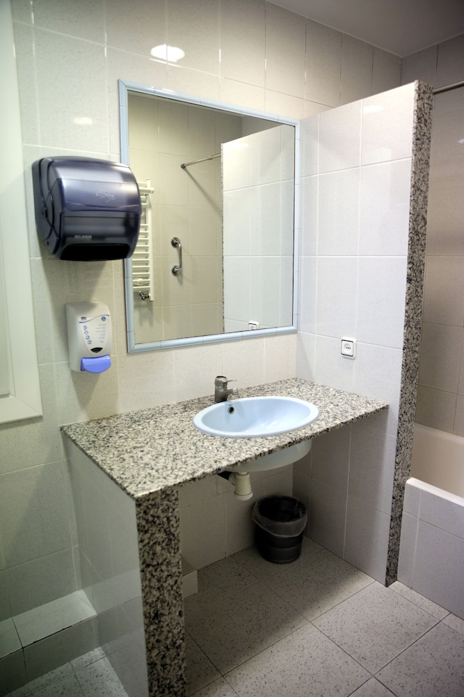 Hostal Apolo 41/46