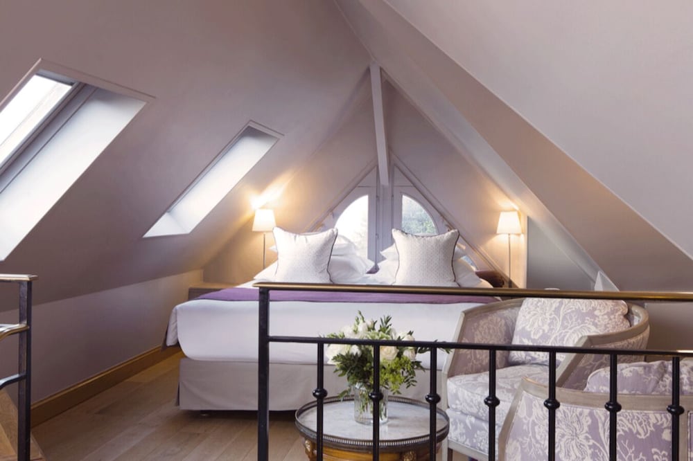 Mezzanine, Historical, Classic, House, Queen Bed, Garden View