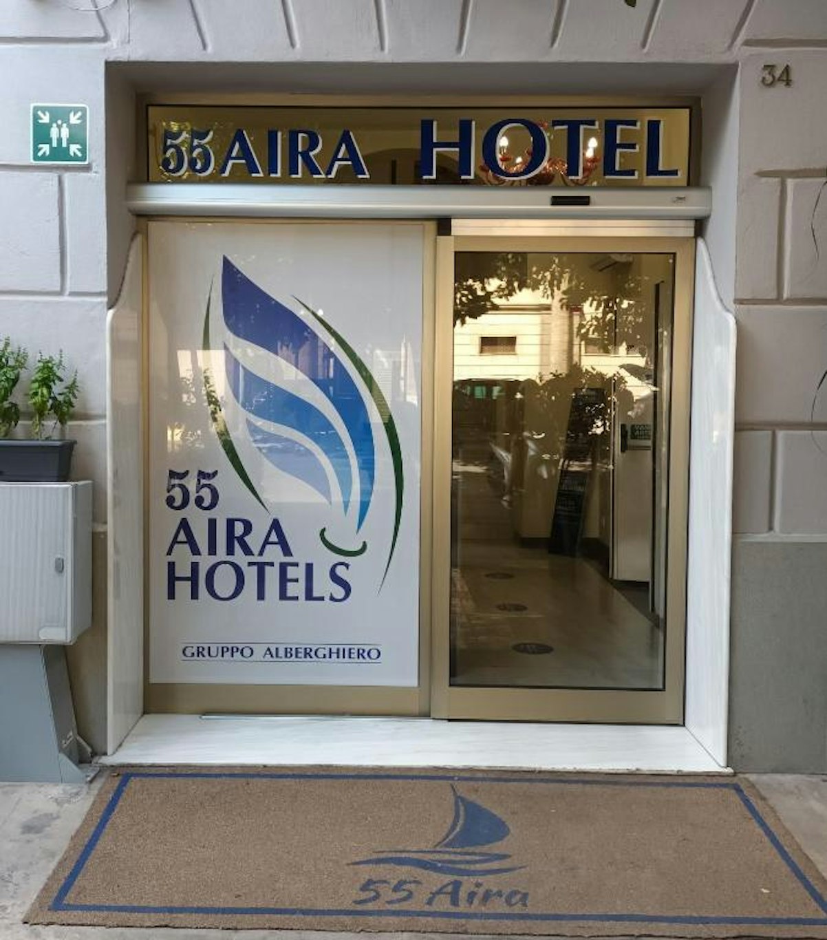 55 Aira Hotel 5/36